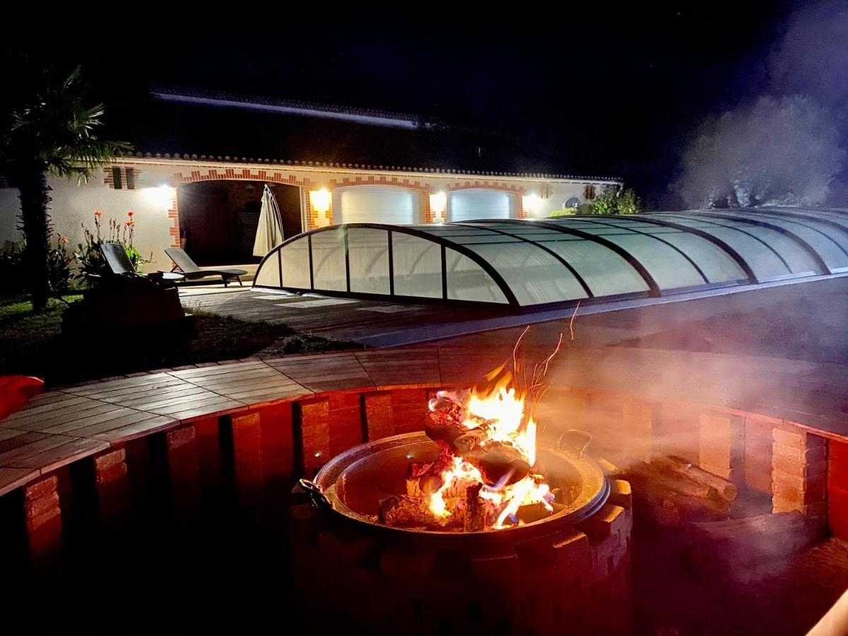 La Minaudiere Nueil-sous-les-Aubiers Exterior foto