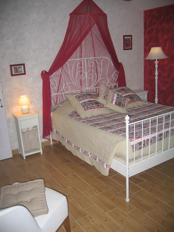 La Minaudiere Nueil-sous-les-Aubiers Habitación foto